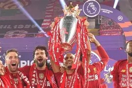 乐鱼体育 -关于里昂内部会议纪要流出：国际比赛日强势反弹，欧超杯使命明确，更衣室氛围转暖的信息