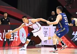 欧联今晨再迎强敌,广厦男篮官宣签约,主帅态度——气氛紧张,年轻球员得到机会的简单介绍 欧联今晨再迎强敌,广厦男篮官宣签约,主帅态度——气氛紧张,年轻球员得到机会的简单介绍